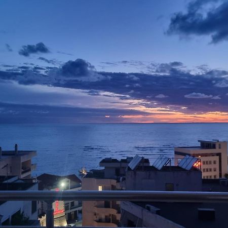 Sunset Seaview Apartment Durrës Exterior foto